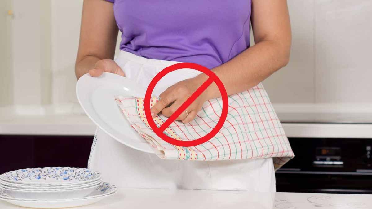 evitez de secher la vaisselle avec un torchon cest une pratique tres mal